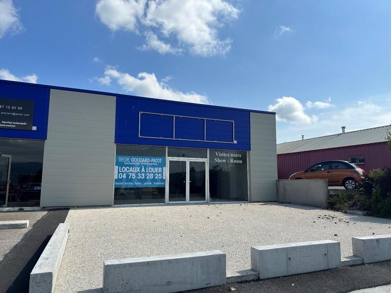 Local commercial 140 m² · à St Clair · 140 m² · 1 436 €/mois