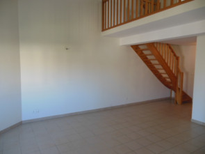 Appartement en Location à Roiffieux / 4 pièces 84m2