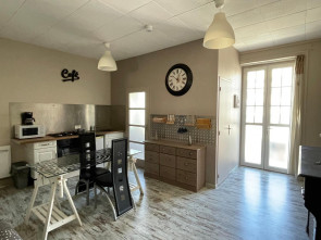Appartement rénové en Location à Annonay / 1 pièce 25m2